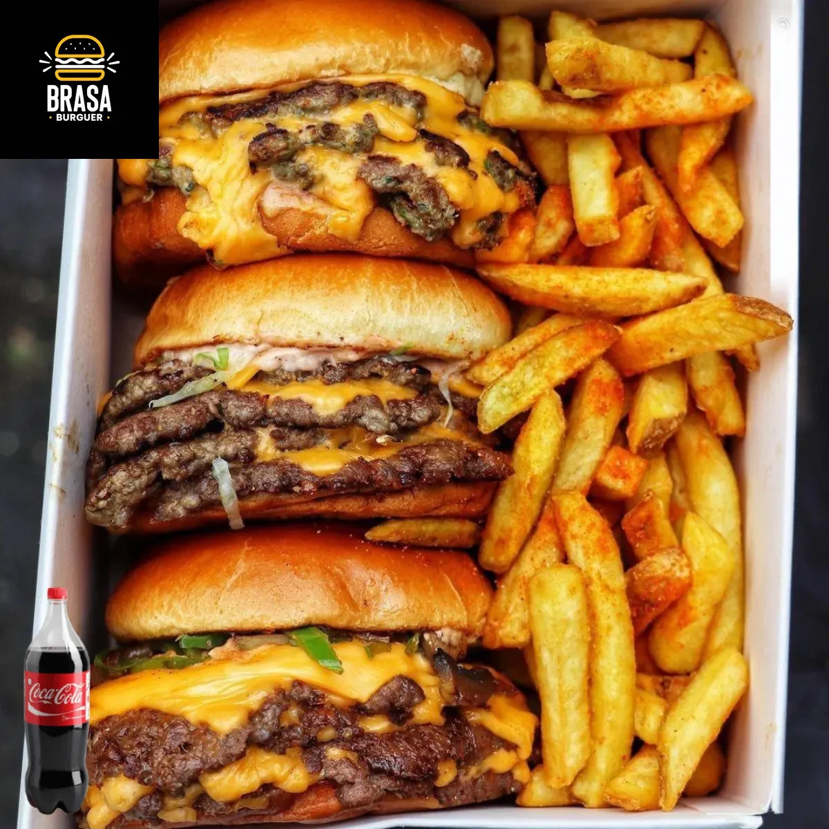 COMBO Trio Smash - 3X Classic Smash Burguer + 500g Fritas + Coca-Cola 2L
